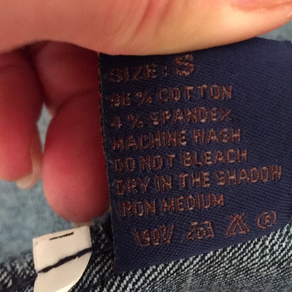 Yes denim jean jacket with embellishments - Picture 6 of 8